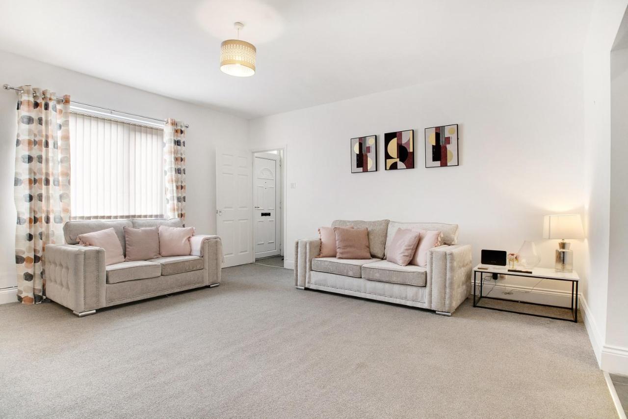 Elegantly 2-Bedroom In Ashington, Sleeps 3 แอชชิงตัน ภายนอก รูปภาพ