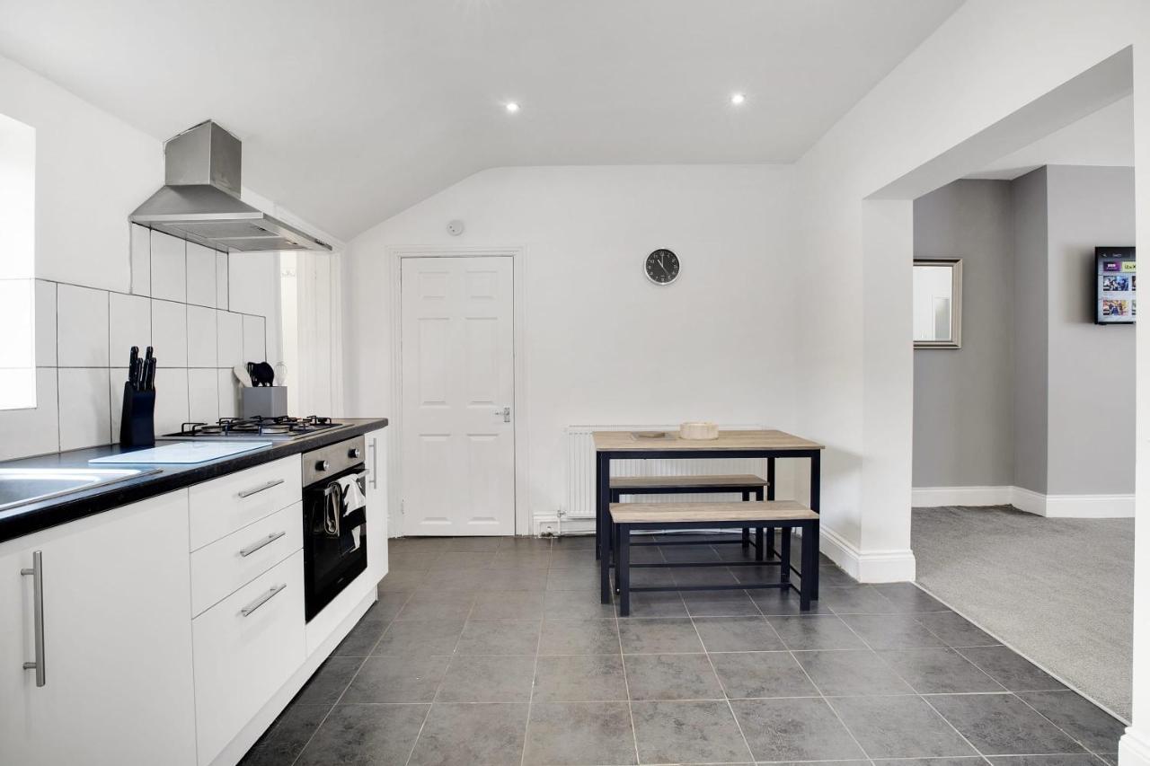 Elegantly 2-Bedroom In Ashington, Sleeps 3 แอชชิงตัน ภายนอก รูปภาพ